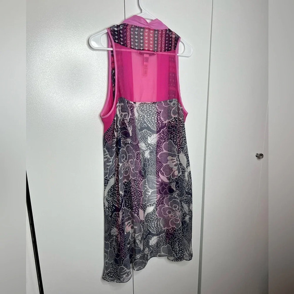 Diane Von Furstenburg - 100% Silk Vest Shawl size Medium- Pink, Black - Picture 2 of 8